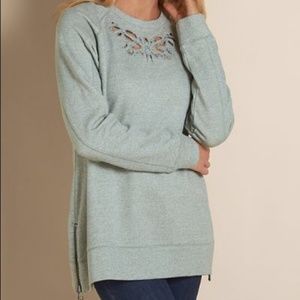 Soft Surroundings Urban Chic Pullover NWOT